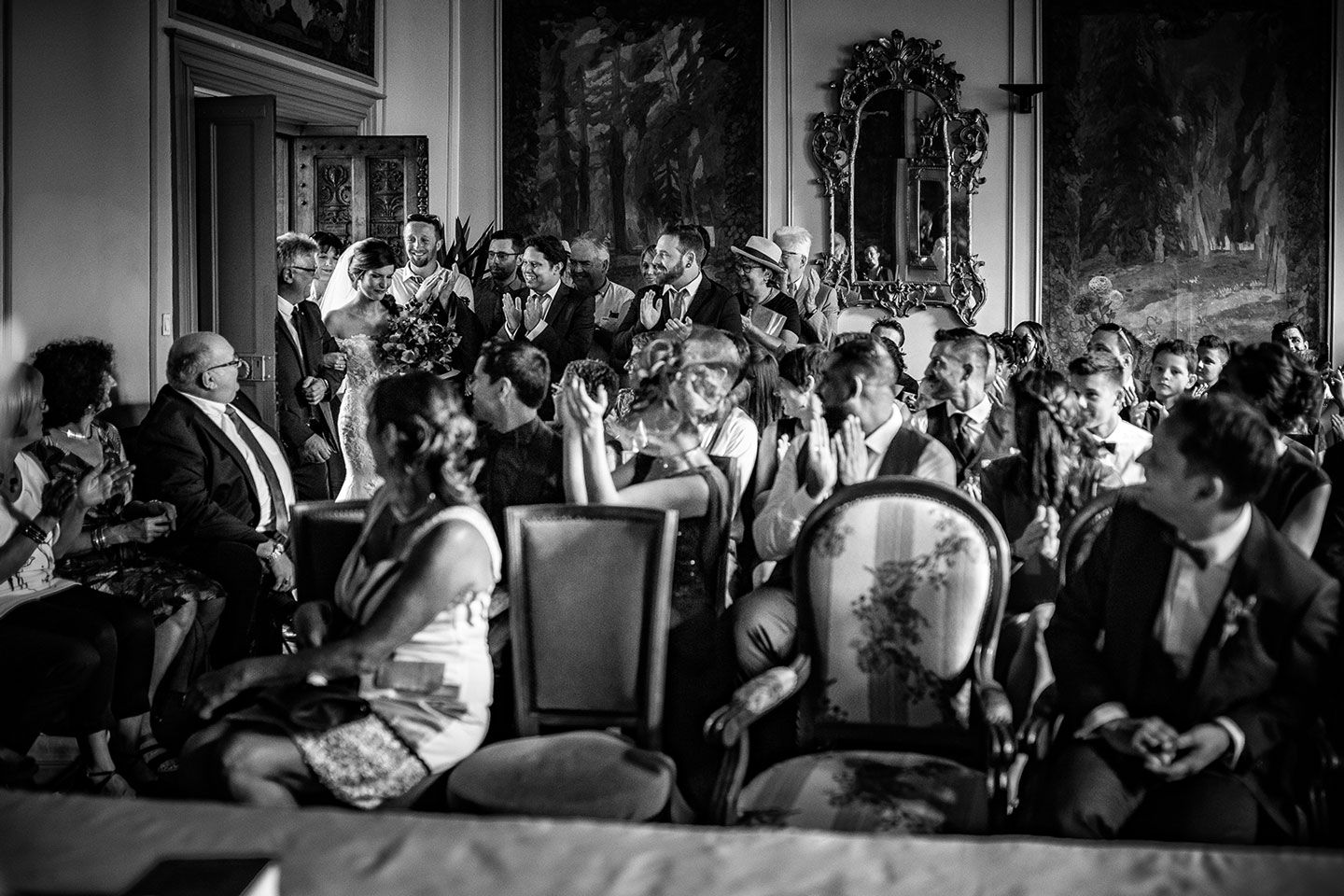 Meilleures photographies de mariage du photographe de mariage David Pommier. Mairie de Riom. Photographie de mariage lors d'une cérémonie civile