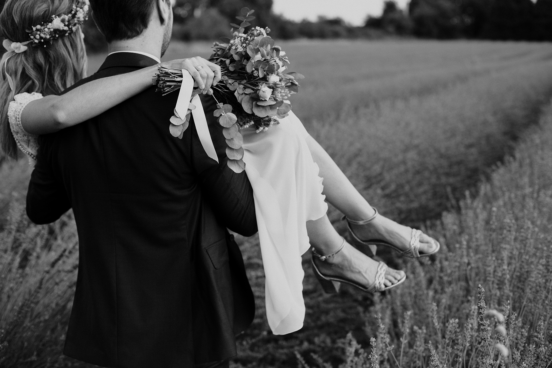 david-pommier-photographe-mariage-drome-provence-moutiere-colonzelle (1559 sur 2045) Pourquoi Mai Est le Mois Parfait pour Planifier et Photographier un Mariage